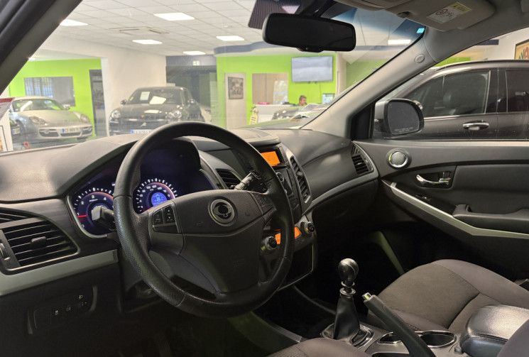 Ssangyong KORANDO 2.0 XDI 150 CV