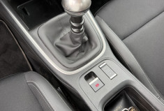 Jeep Avenger 1.2 TURBO T3 100 ALTITUDE +