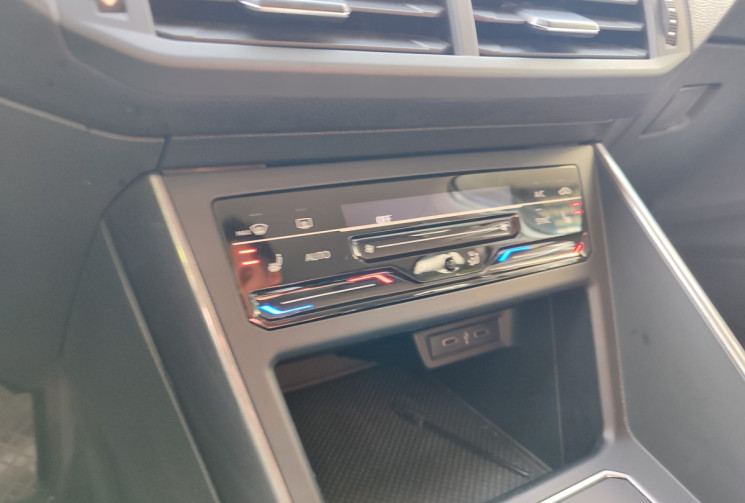 Volkswagen Polo 1.0 TSI 95 S&S BVM5 STYLE