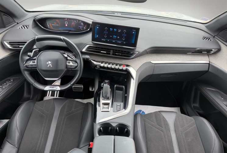 Peugeot 3008 1.2 PURETECH GT 130 CH EAT8 / ATTELAGE / CARPLAY / DISTRIBUTION A JOUR