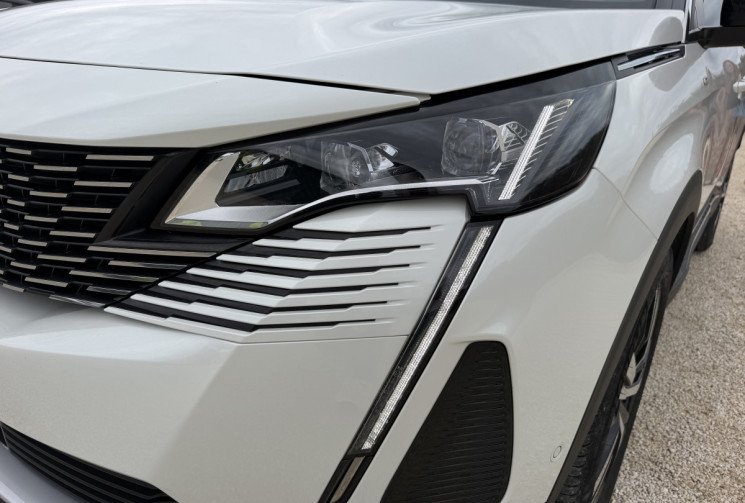 Peugeot 3008 1.2 PURETECH GT 130 CH EAT8 / ATTELAGE / CARPLAY / DISTRIBUTION A JOUR
