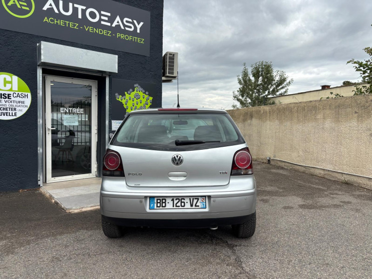 Volkswagen Polo  IV phase 2 1.4 TDI 80ch Elle / CLIM / XENON / BLUETOOH / REVISEE / GARANTIE