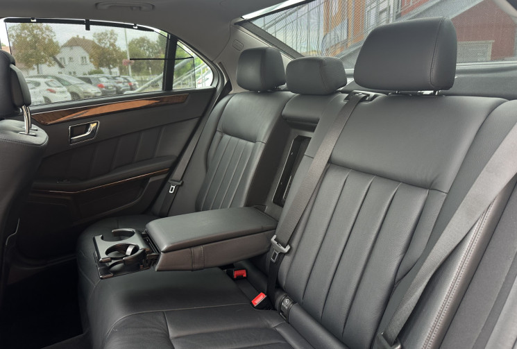 Mercedes CLASSE E 250 CDI ELEGANCE EXECUTIVE BVA / ENTRETIEN EXCLUSIF MERCEDES