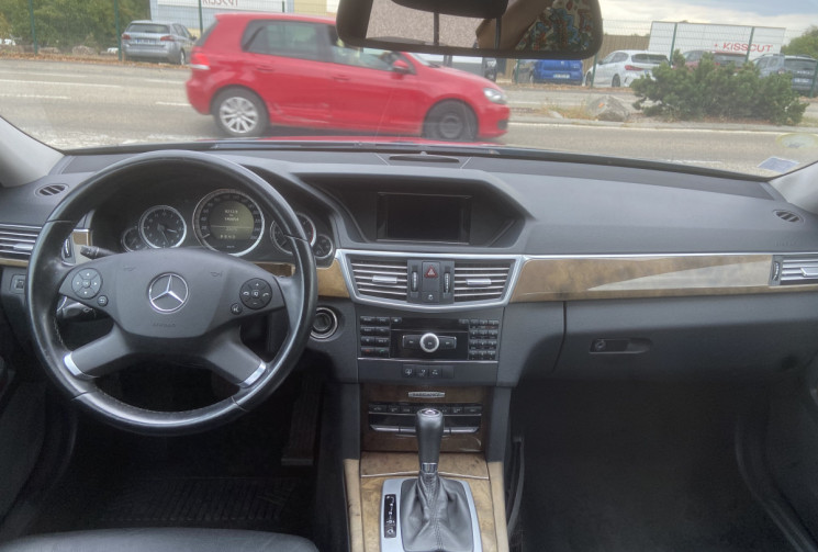 Mercedes CLASSE E 250 CDI ELEGANCE EXECUTIVE BVA / ENTRETIEN EXCLUSIF MERCEDES