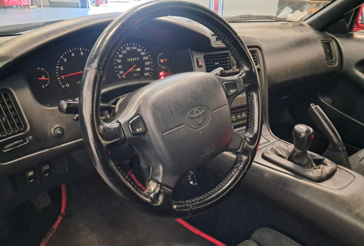 Toyota MR 2 MK2 SW20 2.0 GT-i 16 Rev 3 T-Bar ( TARGA ) - 3 eme  main - suivi entretien -