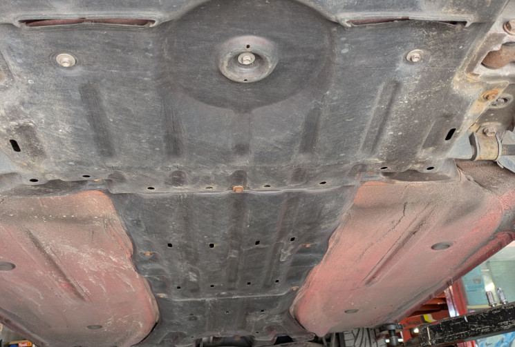 Toyota MR 2 MK2 SW20 2.0 GT-i 16 Rev 3 T-Bar ( TARGA ) - 3 eme  main - suivi entretien -