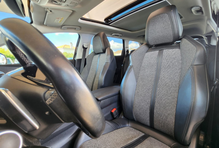 Peugeot 5008  II 1.5 DCI130 FINITION ALLURE / 7 PLACES / TRES BON ÉTAT  / GARANTIE 12 MOIS