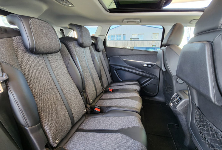 Peugeot 5008  II 1.5 DCI130 FINITION ALLURE / 7 PLACES / TRES BON ÉTAT  / GARANTIE 12 MOIS