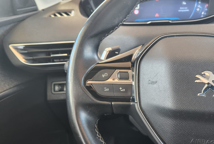 Peugeot 5008  II 1.5 DCI130 FINITION ALLURE / 7 PLACES / TRES BON ÉTAT  / GARANTIE 12 MOIS