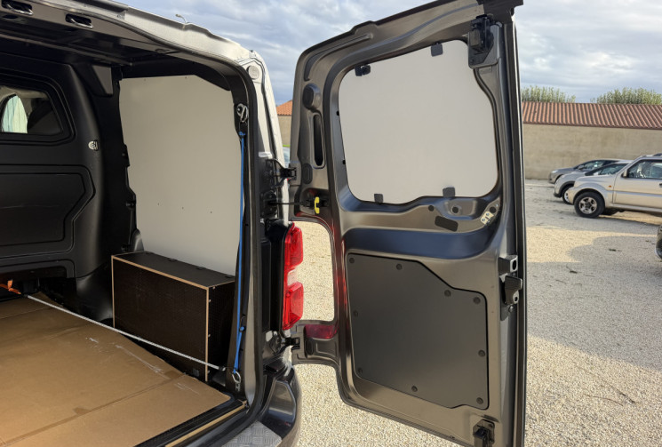 Opel VIVARO CA FIXE TAILLE M BLUEHDI 180 S&S EAT8