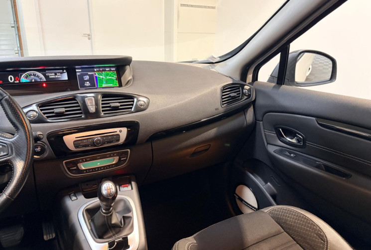 Renault Scénic III-7 PLACE - BOSE - HDi 130cv-EDITION BOSE