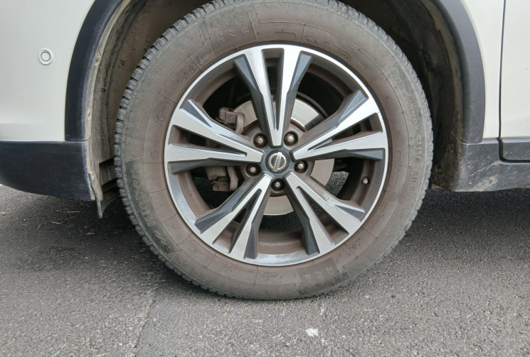 Nissan X-Trail 1.6 dCi 16V 4WD 130 cv N-Connecta / Attelage