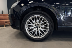 Audi Q7 3.0 TDI ultra S Line quattro bva / toit ouvrant / attelage