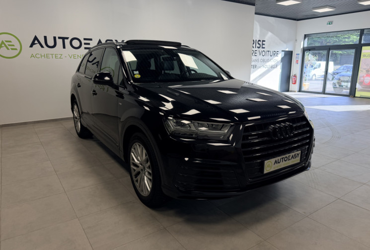 Audi Q7 3.0 TDI ultra S Line quattro bva / toit ouvrant / attelage