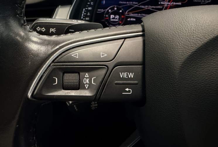 Audi Q7 3.0 V6 218 ch TDI ultra S Line quattro bva / toit ouvrant / attelage