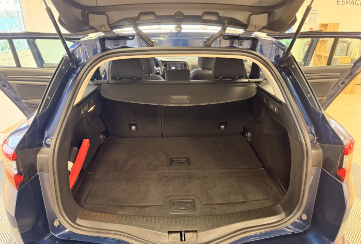 Renault Megane ESTATE 1.5 DCI 110 BUSINESS / KIT DISTRIBUTION NEUF