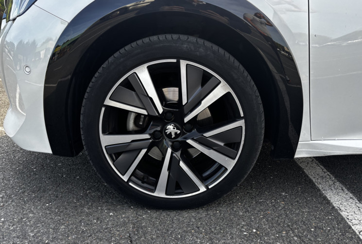 Peugeot 208 1.2 PureTech 130ch - GT Line 