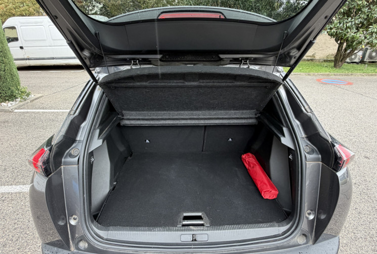 Peugeot 2008 1.2 PureTech 130 ch Allure Pack SUIVI COMPLET