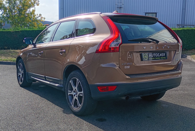 Volvo XC60  D3 Summum Geartronic 163 / Toit Ouvrant 