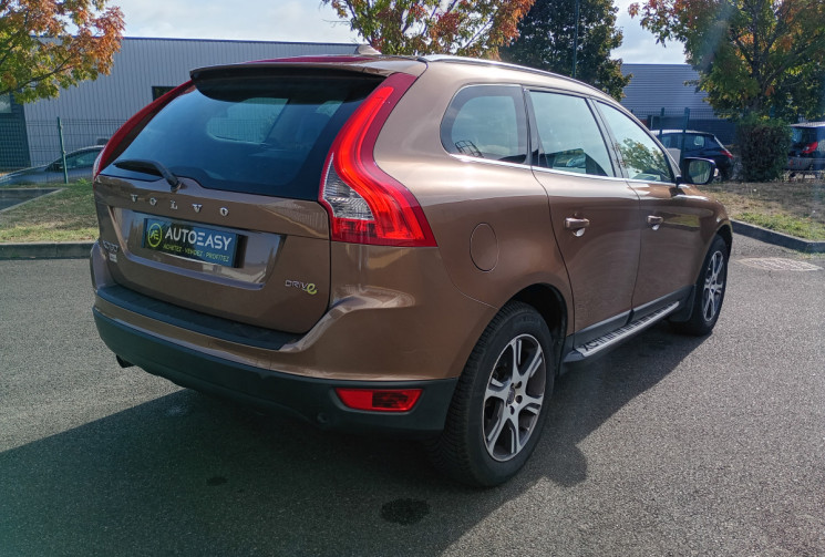Volvo XC60  D3 Summum Geartronic 163 / Toit Ouvrant 