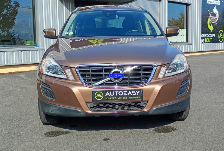 Volvo XC60  D3 Summum Geartronic 163 / Toit Ouvrant 