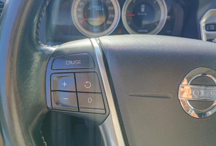 Volvo XC60  D3 Summum Geartronic 163 / Toit Ouvrant 