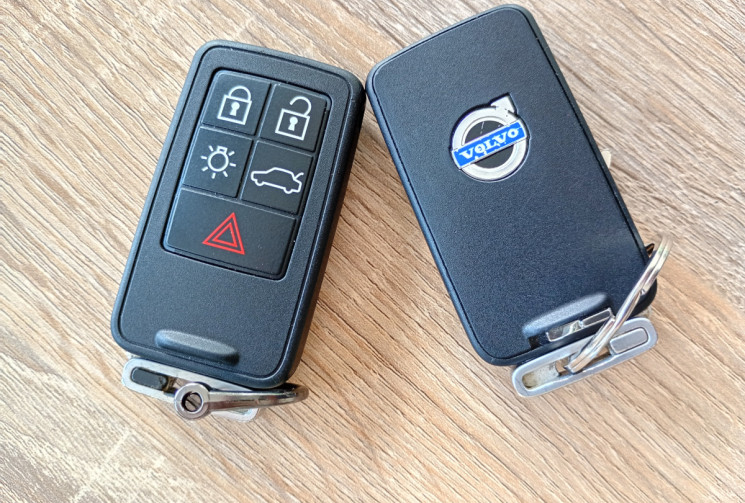 Volvo XC60  D3 Summum Geartronic 163 / Toit Ouvrant 