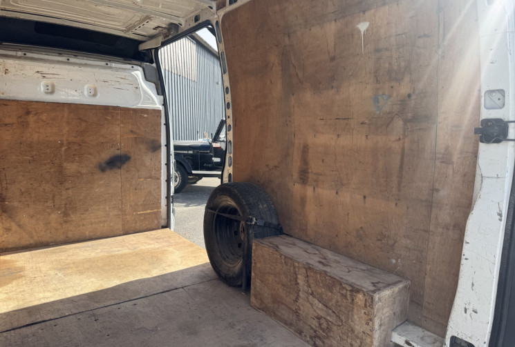 Renault Master II GARANTIE 1 AN L2H2 3.5T 2.5 dCi 120cv
