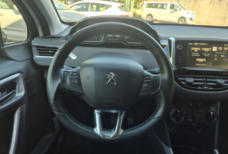 Peugeot 2008 1.6 BlueHDI 100 Style