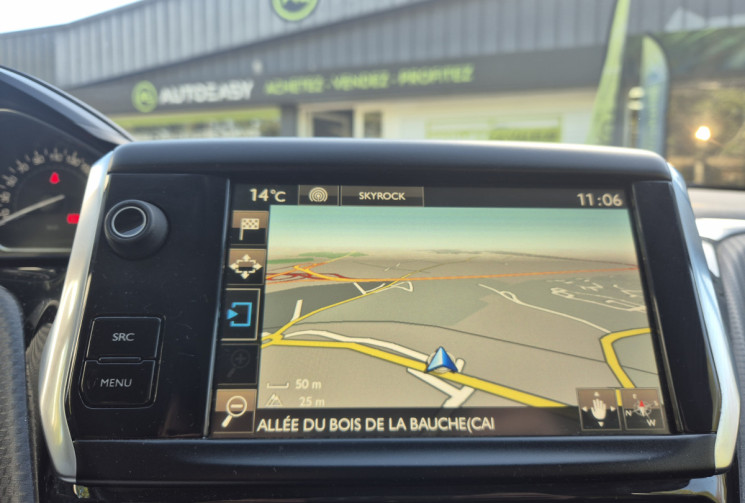 Peugeot 2008 1.6 BlueHDI 100 Style