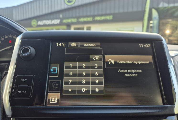 Peugeot 2008 1.6 BlueHDI 100 Style