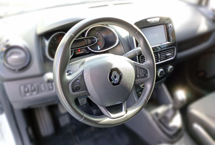 Renault Clio IV 5 Portes Phase 2 1.5 dCi 75 cv Energy Business /Bon suivi entretien /Carplay