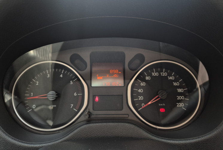 Citroën C-ELYSEE 1.6 Blue HDi 100 Exclusive