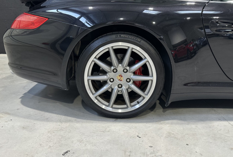 Porsche 911 997 Carrera 4S 4X4 3.8L / BOSE / TOIT OUVRANT / 
