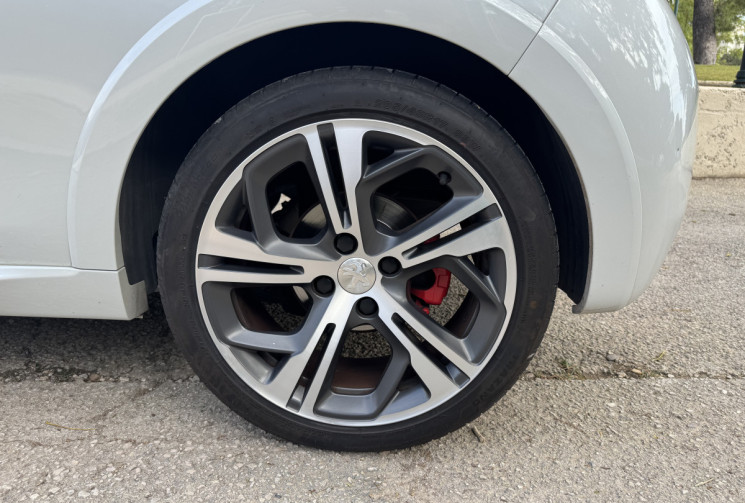 Peugeot 208 Phase 2 3 Portes GTI 1.6 THP 16V S&S 208 CH  / VEHICULE FRANCAIS