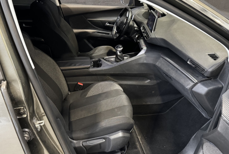 Peugeot 5008 1.5 BlueHDI 130 BVM 2018 / 7 places / Radar de recul