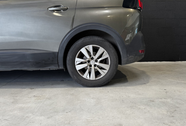 Peugeot 5008 1.5 BlueHDI 130 BVM 2018 / 7 places / Radar de recul