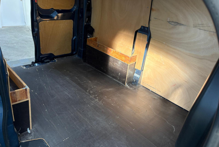 Ford TRANSIT CUSTOM FG VAN LIMITED 300 L1H1 2.0 ECOBLUE GARANTIE CONSTRUCTEUR TVA RECUPERABLE