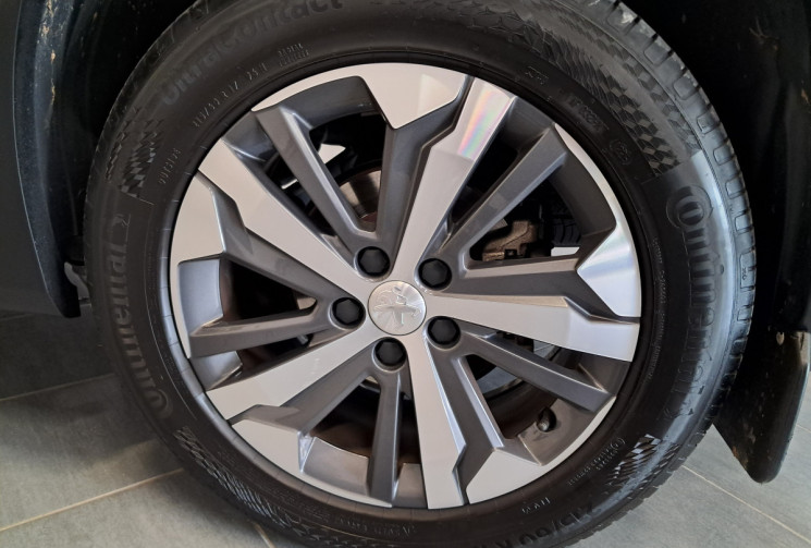 Peugeot Rifter 1.5 BlueHDi  S&S  GTLine - toutes options - suivi Peugeot -