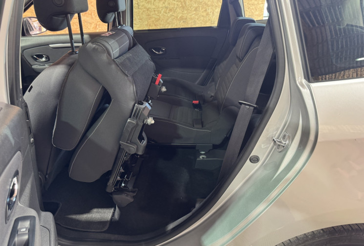 Renault GRAND SCENIC III 7 PLACES GARANTIE 1 AN 1.5 dCi 110 cv