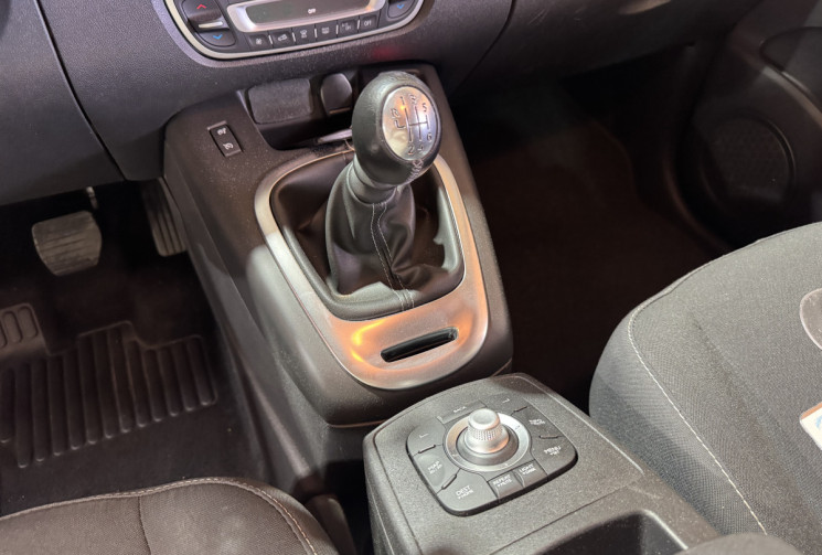 Renault GRAND SCENIC III 7 PLACES GARANTIE 1 AN 1.5 dCi 110 cv