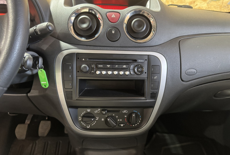 Citroën C2 GARANTIE 1 AN 1.1 i 60cv
