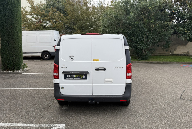 Mercedes Vito VAN Aménagé / 136 ch / Lit peigne 