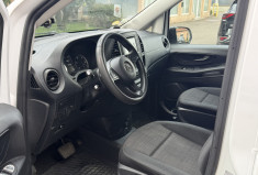 Mercedes Vito VAN Aménagé / 136 ch / Lit peigne 