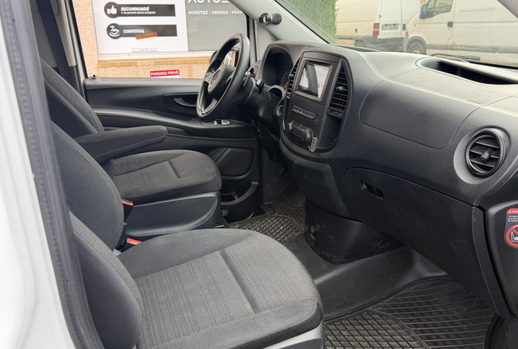 Mercedes Vito VAN Aménagé / 136 ch / Lit peigne 