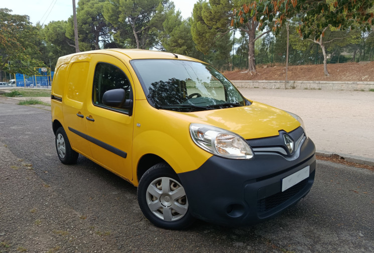 Renault Kangoo 1.5 dCi 90 ch - Porte latérale - Clim - Camera - Bluetooth - Distribution faite
