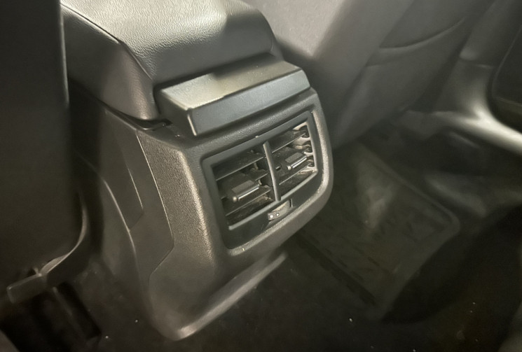 SEAT Leon  1.0 TSI 116 Style Business / Révisée / Caméra de recul / Carplay 