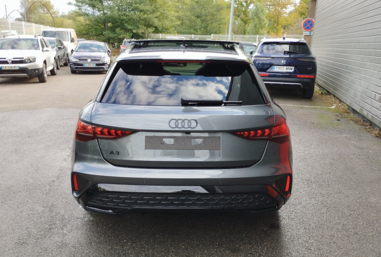 Audi A3 SPORTBACK 2.0 TDi 150 S-Line S-Tronic 7 + options *NEUVE 2026