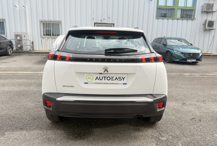 Peugeot 2008 II 1.5 BlueHDi 100 cv ALLURE * Carplay * Caméra