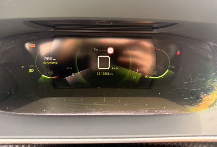 Peugeot 2008 II 1.5 BlueHDi 100 cv ALLURE * Carplay * Caméra